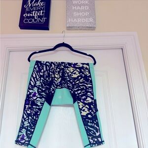 LULAROE FEARLESS ACTIVE PANTS L